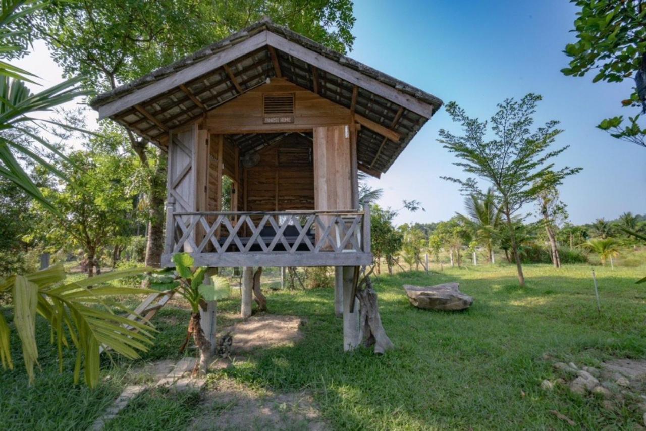 Homie Hava Homestay Lang Co Exteriör bild